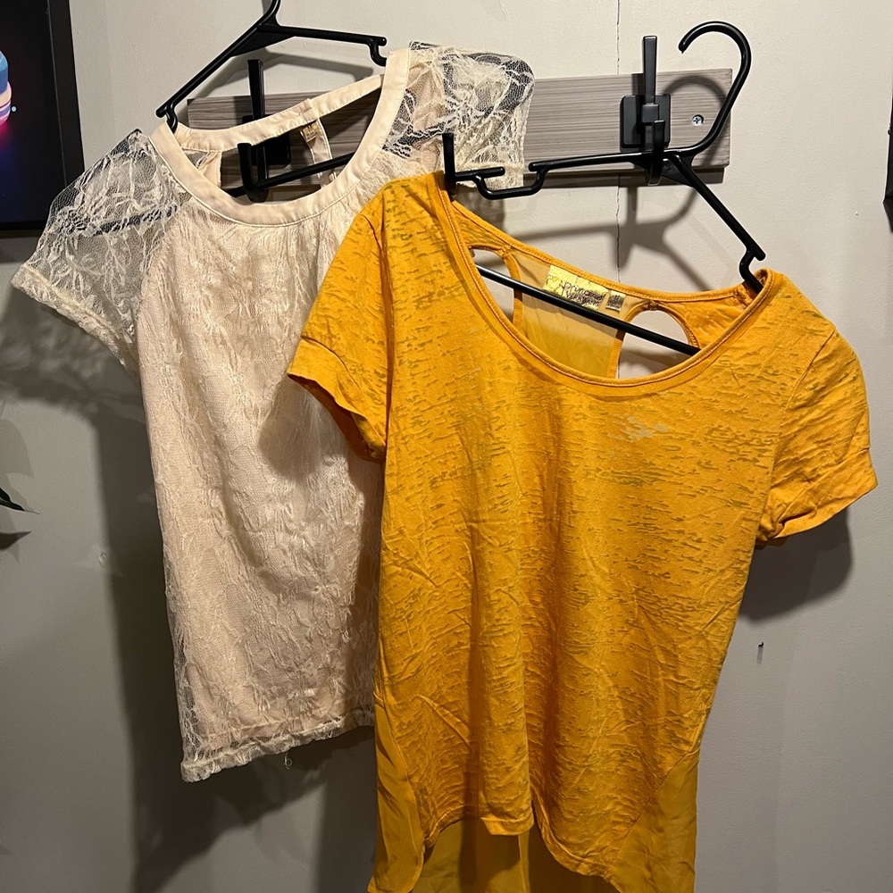 Yellow and Cream Lace - Princess Vera Wang Women's Tops